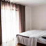 Casa de Férias 5 Bedroom Cozy In *
