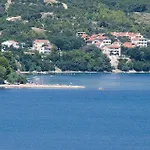 Lovely In Tatil Evi